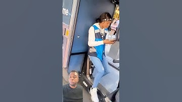 Cyclist Chases Down Amazon Worker After Near Crash—Screams, Wrong-Way Ride & Street Chaos! 🚲📦😱