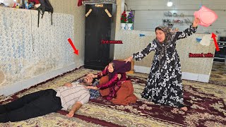 Download Lagu محبت:The first consort concern about her husband's severe headache and the second consort anger MP3