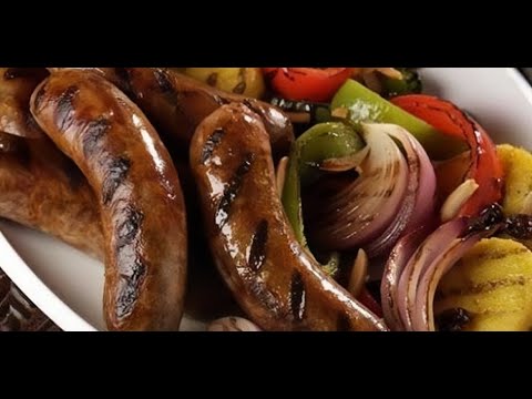 تجربتي لسجق شركة جاست فروزن،سجق وكفتة وبرجر على الفحم - YouTube