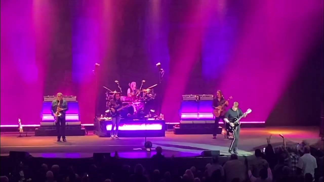 George thorogood and the destroyers get a haircut las vegas 3 25 2023