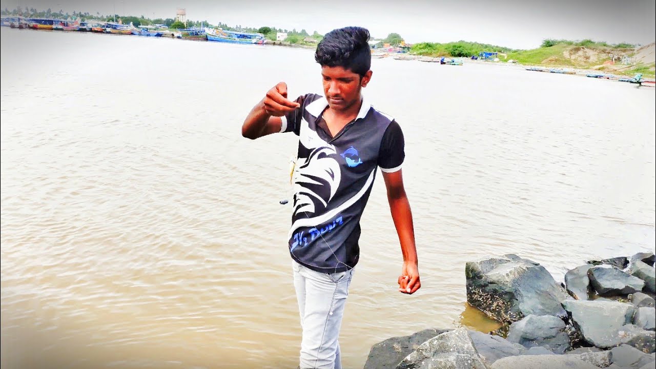 SEA SHORE FISHING IN #PONDICHERRY HARBOR 