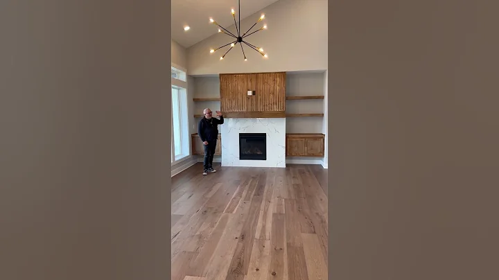 Mid century modern vibe! 365 NW Patch Court