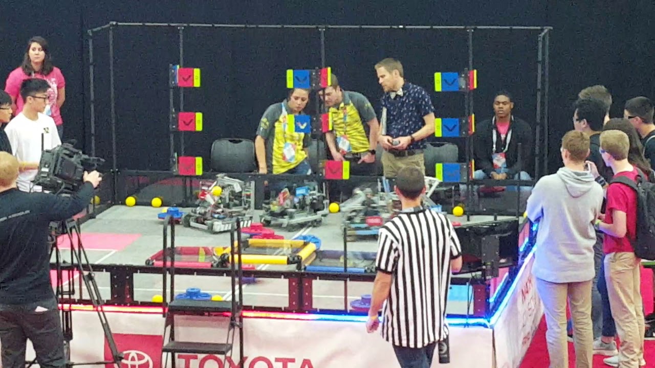 VEX Turning Point Worlds Math Division Q33 6403C 9364A vs 1181B 99900A