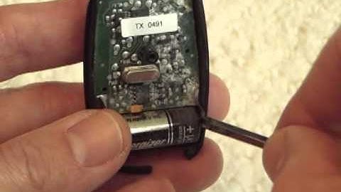 Changing Battery on Simon 3 Alarm System Keyfob