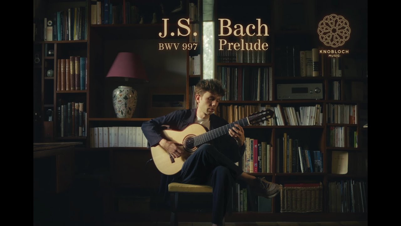 Antoine Boyer plays Prelude from BWV 997 by J.S. Bach