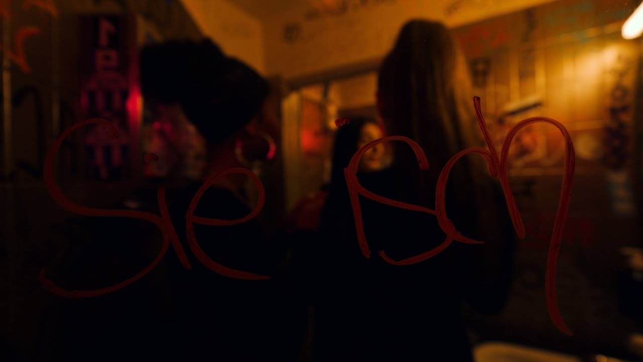 Tonton DVW x NAIJA03 «Sie Isch» (Official Video) di YouTube Tonton DVW x NAIJA03 «Sie Isch» (Official Video) di YouTube