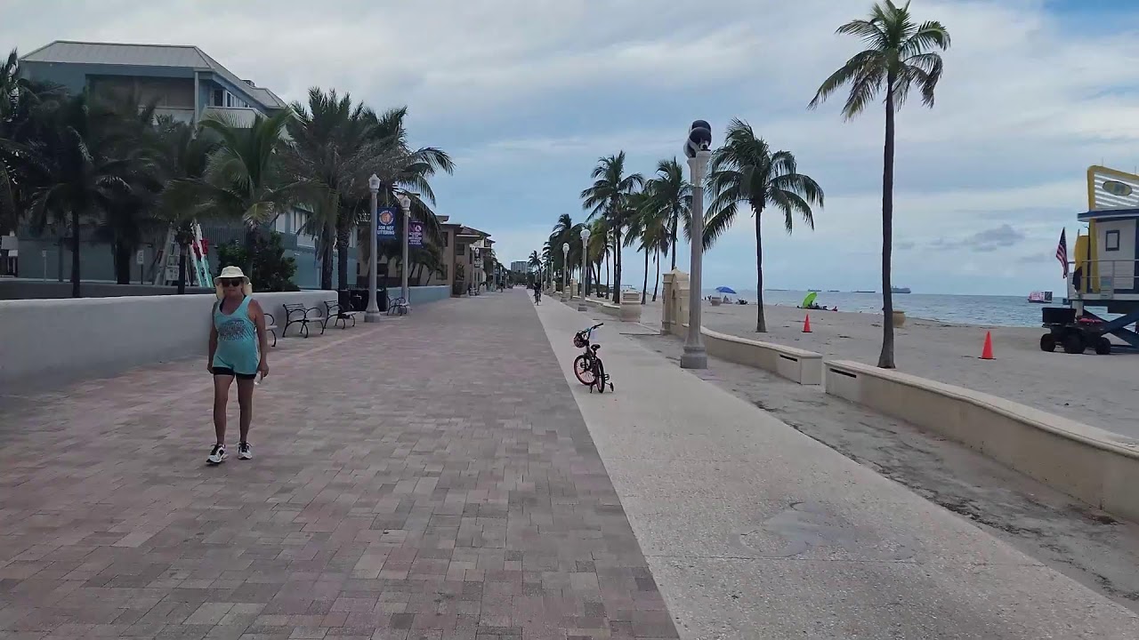 Hollywood Beach Broadwalk (Boardwalk) Walking Tour | South Florida