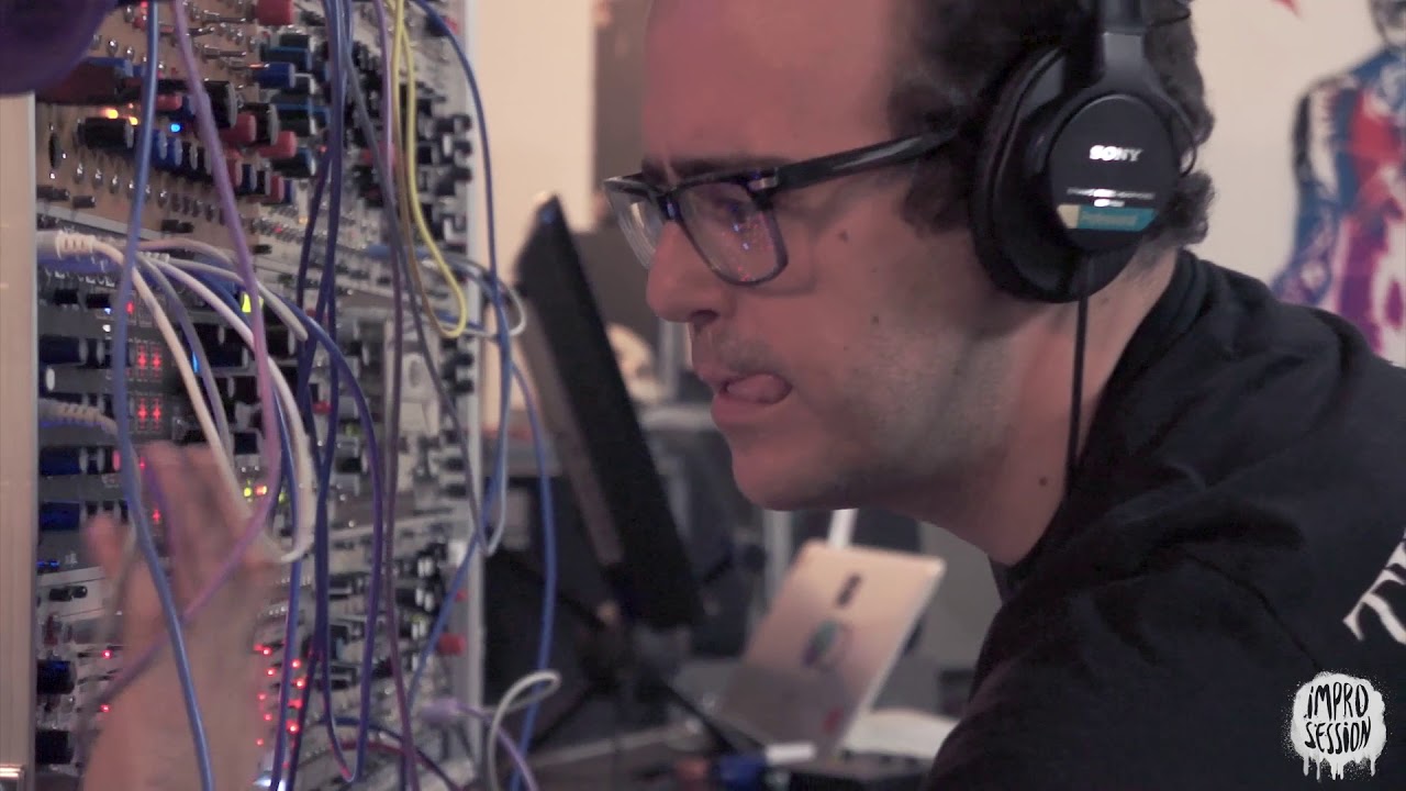 José Hoek - Crea la mÁkina / LiVE @ iMPROSESSiON