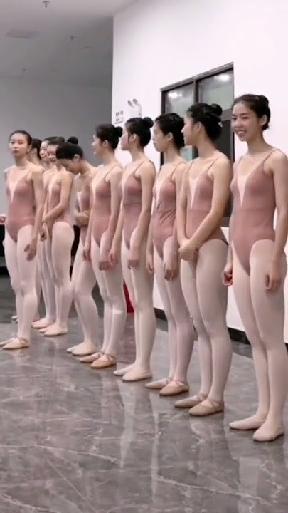 Unforgettable moments for dancers#Flexibility training#Classroom Highlights#Basic skills training