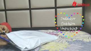 Unboxing Indidecor Cushion Gift with magical Sequin and Vacuum compressed Cushion screenshot 4