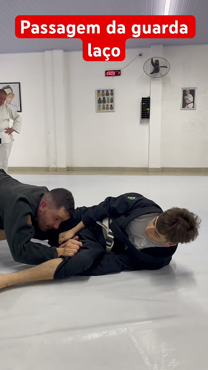 Passagem de guarda laço #jiujitsueveryday