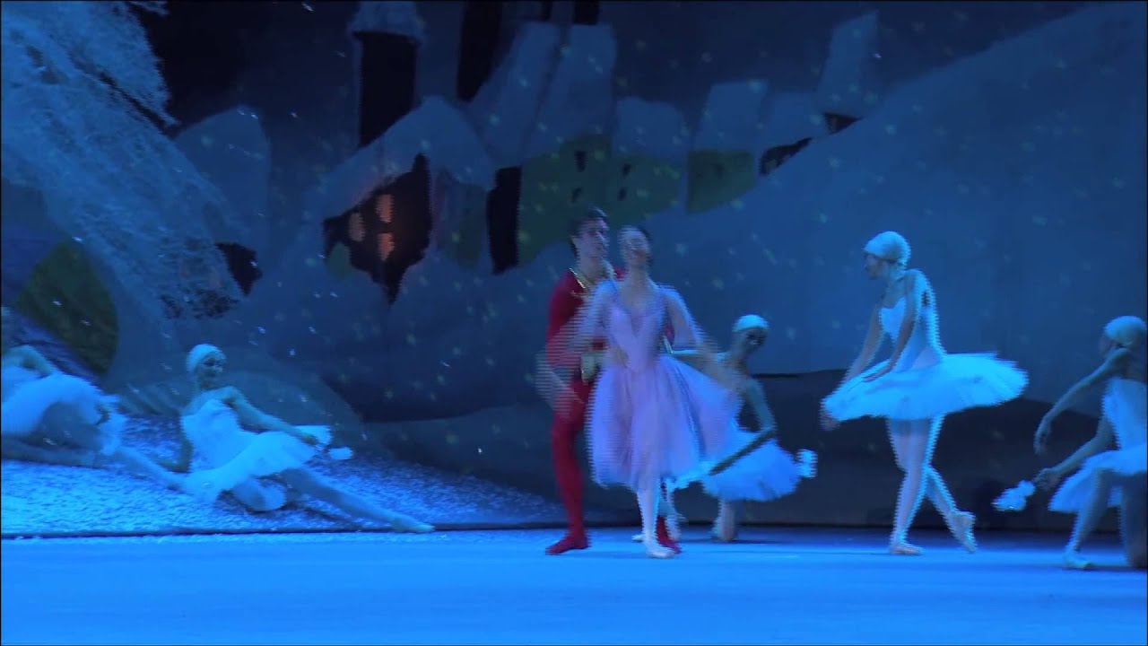 BOLSHOI BALLET LIVE | 2015–16 | „Dziadek do orzechów” | Taniec Śnieżynek