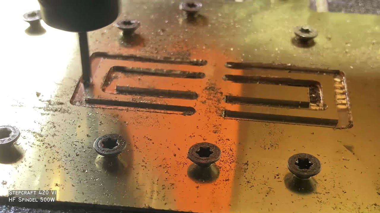 Schablone aus Messing, CNC gefräst auf Stepcraft 420