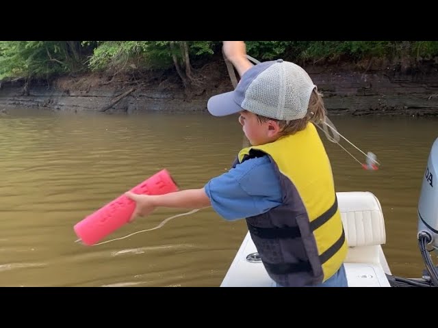 How to Make Jug Lines for Catfish - How to Make Catfish Noodles