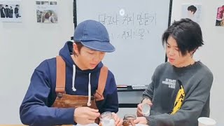 [BTS] JIMIN&RM make dalgona coffee☕ [Sub.Eng / Indo]