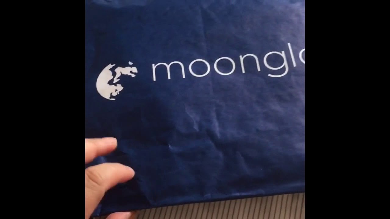 Unboxing moonglow necklace