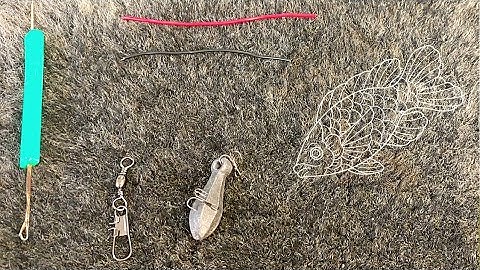 How to make a chain of fishing hooks with two hooks.