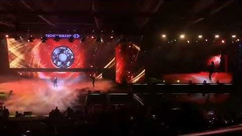 Chắc Ai Đó Sẽ Về | Sơn Tùng MTP ( Live )| OFFICIAL MUSIC VIDEO - LIVE TECHCOMBANK