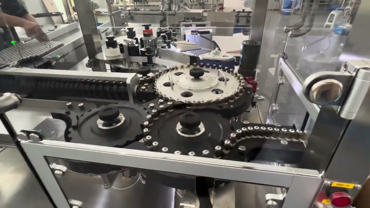 High Speed Rotary Labeling Machine For Oral Liquid Bottles