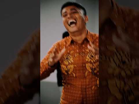 Terlalu heboh masssss! Soon show komedi kasian, akan hadir. jangan lupa beli yaaaaaa