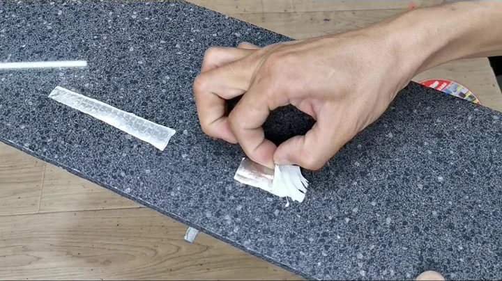 Băng keo siêu dính chống thấm có như lời quảng cáo và đây là sự thật/ Giá 65k, 95k