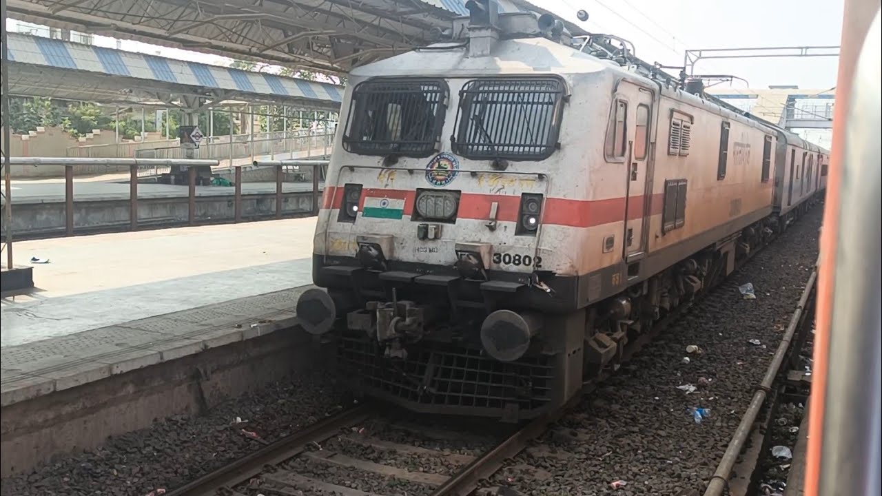 12141 Mumbai - Patliputra Express - YouTube
