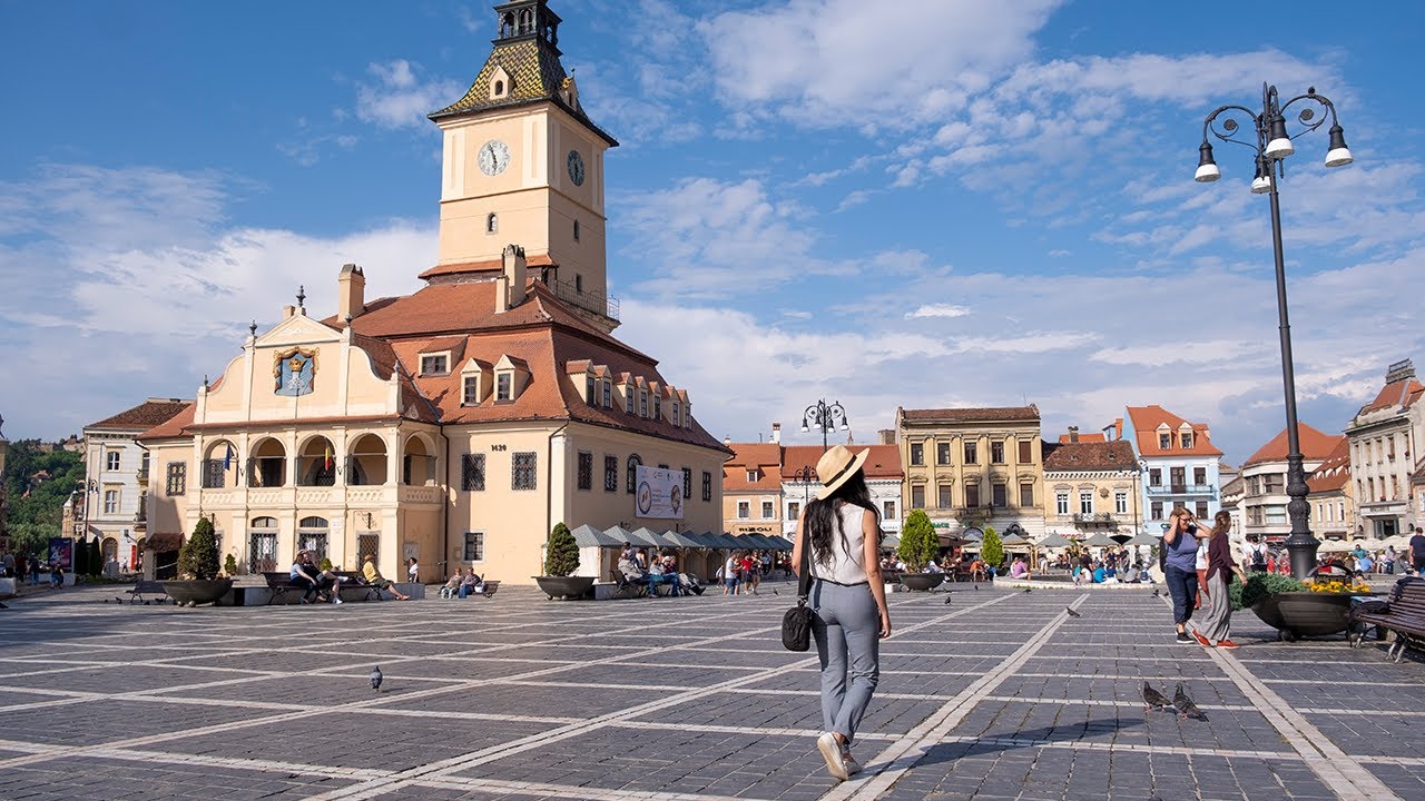 4-day itinerary in Romania (Bucharest, Brasov and Rasnov) travel rock bariloche