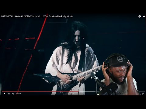 Reacting to BabyMetal - Akatsuki Live (Su Solo)