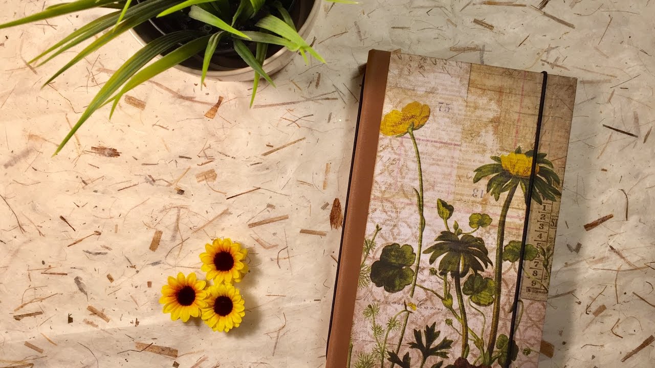 Tim Holtz Wallflower Traveler's Notebook TUTORIAL