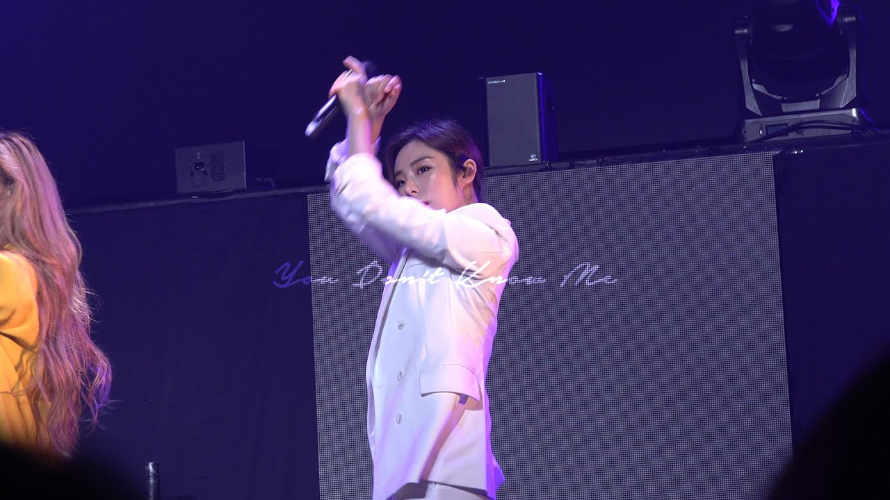 [4K] 190813 마마무 휘인 You Don't Know Me (4 Season Final Concert in Osaka)