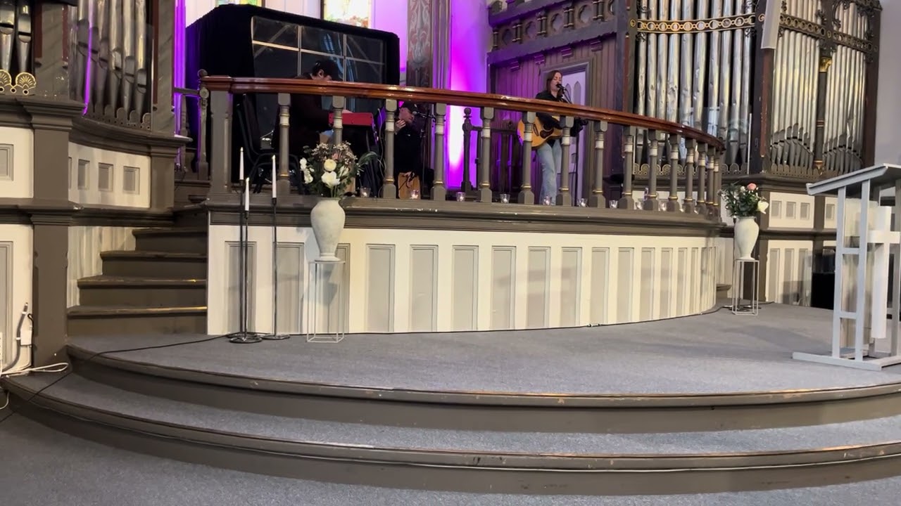 Linneakyrkan 22 februari söndag 2026. `´Vårt behov av tröst``