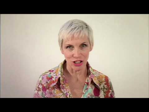 BIG BANG!! ANNIE LENNOX WORLD FAIR TRADE DAY - JOI...