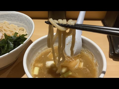 Video: Tsukemen è Una Forma Segreta Di Ramen Che Afferma La Vita