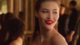 Discover Pure Color Desire Lipstick with Estée Model Grace Elizabeth