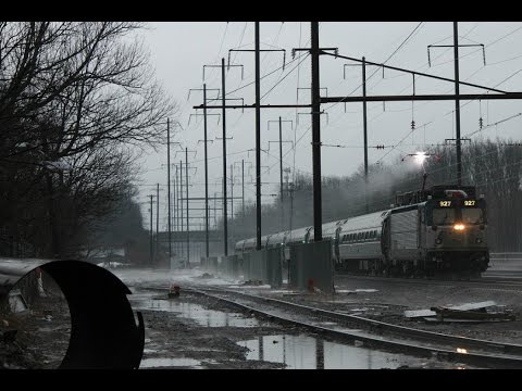 Amtraks last AEM-7s in Amtrak service, snow squall trains, and more! @mattsteverfan7793