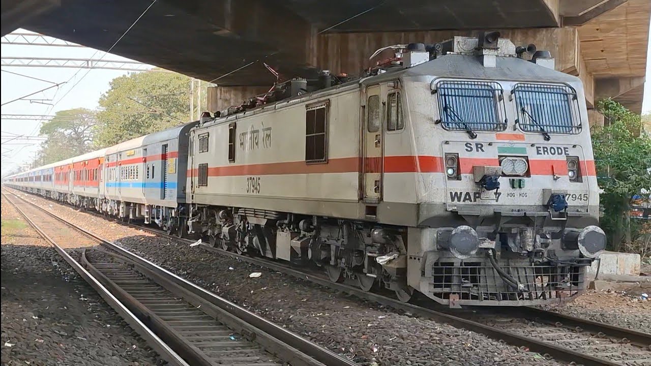 [9 IN 1] VSKP OUTER WAP-4 WITH LHB RATNACHAL + PRASHANTI + BOKARO + HWH-SMVT + VANDE BHARAT 