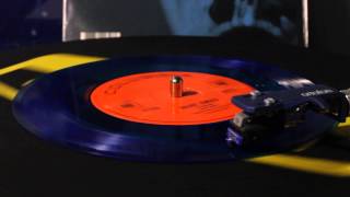 Video thumbnail of "Miles Davis // Blue Xmas (RSD2014) [Vinyl]"