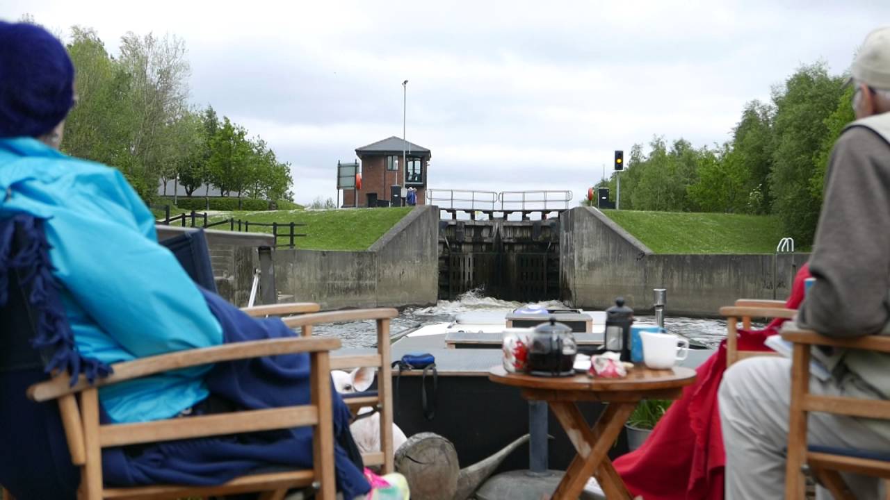 Lemonroyd Lock emptying