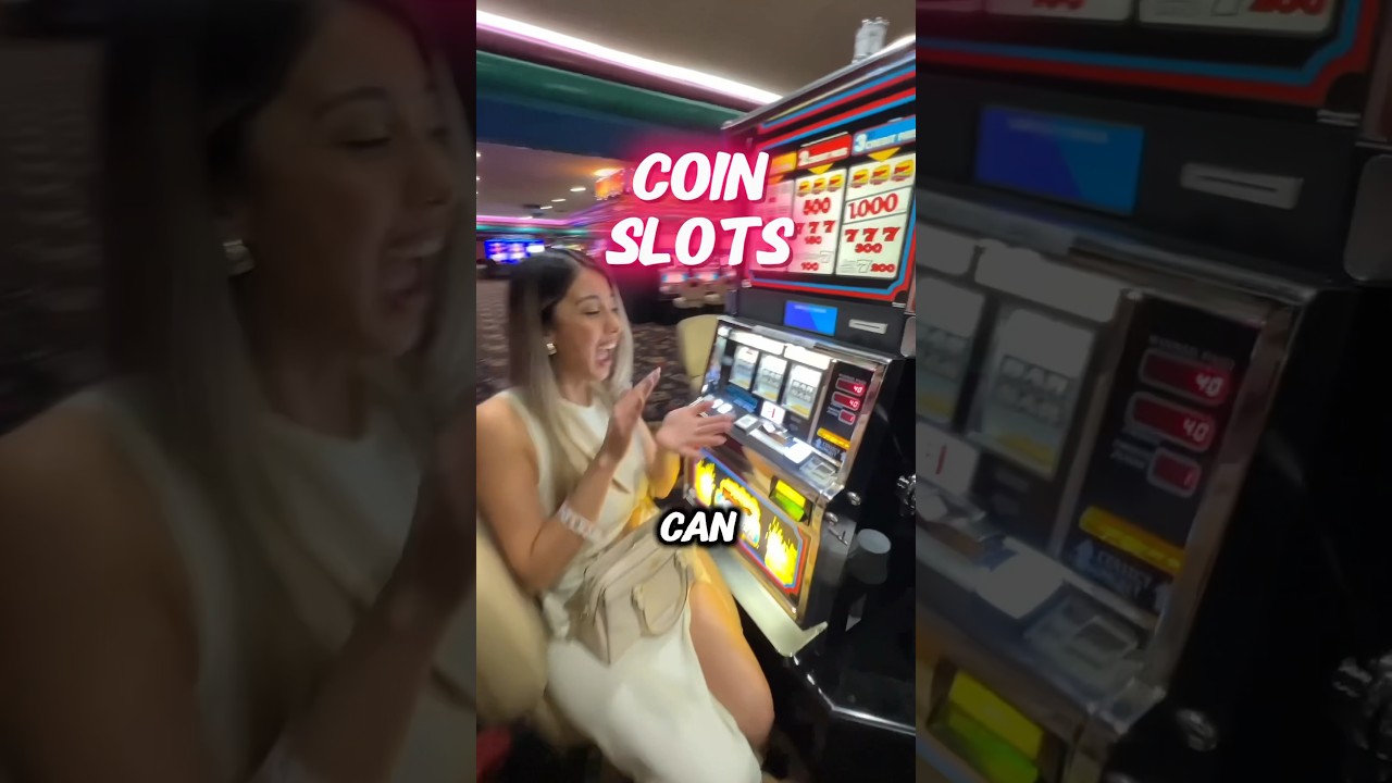 Experience what vintage Vegas was like at Slots A Fun at Circus Circus 🎰🎪 