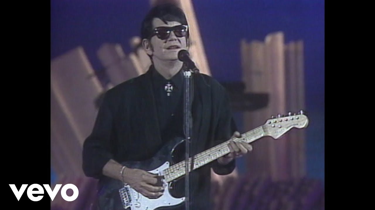 Roy Orbison - Crying (Live 1988) Roy Orbison - Crying (Live 1988)
