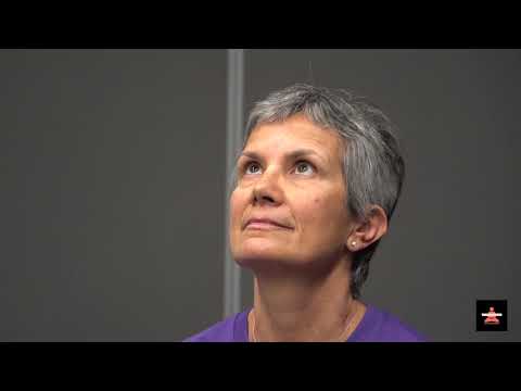 Video: Yoga Til Parkinsons Sygdom: 10 Stillinger