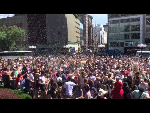 Union Square Bubble Party New York 2015 Union Square Bubble Party New York 2015