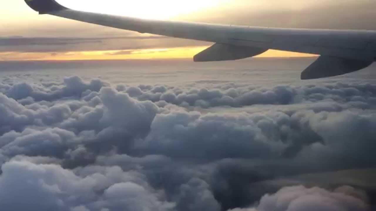 Boeing 737-800 Take Off Prague / Vzlet z Prahy / Взлёт из Праги / PRG - VAR