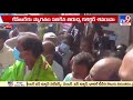 CM KCR offers prayers at Sri Ranganath temple in Tamil Nadu