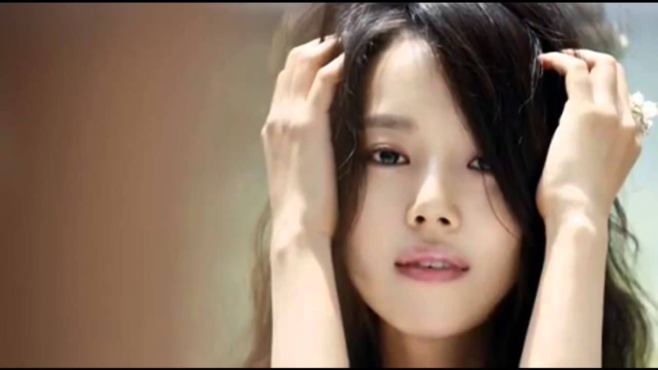 Moon Chae Won - You Are So Beautiful