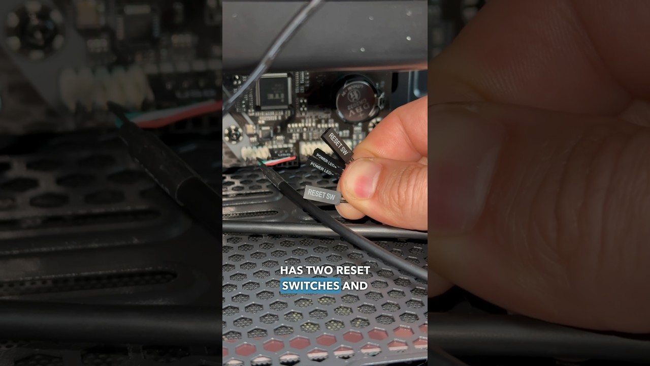Two Reset Switches? #gamingpc #gamingcomputer #techtips #pcbuild