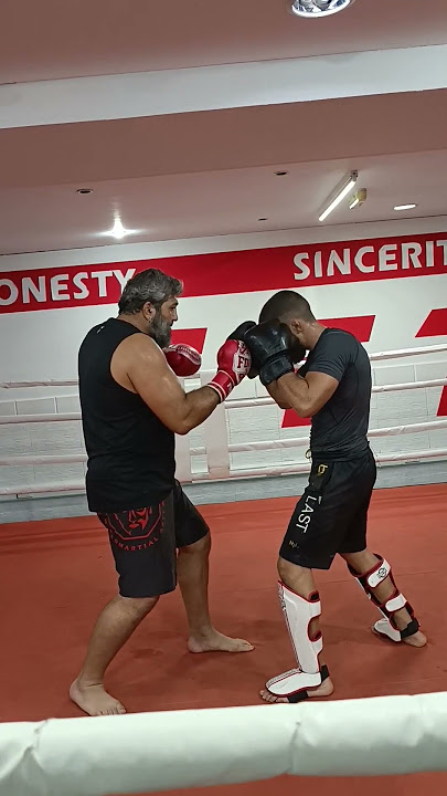 Kickboxing K1 Amazing Combos!