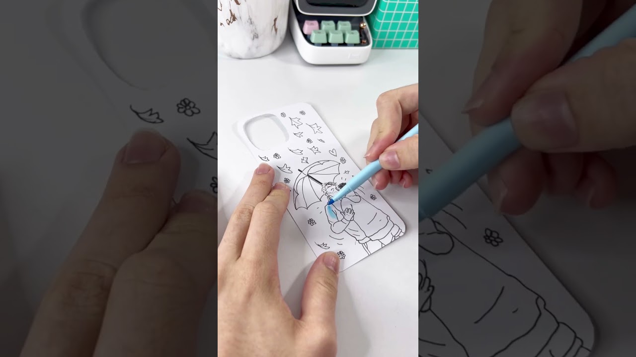 capa e celular - heartstopper ✨💫 