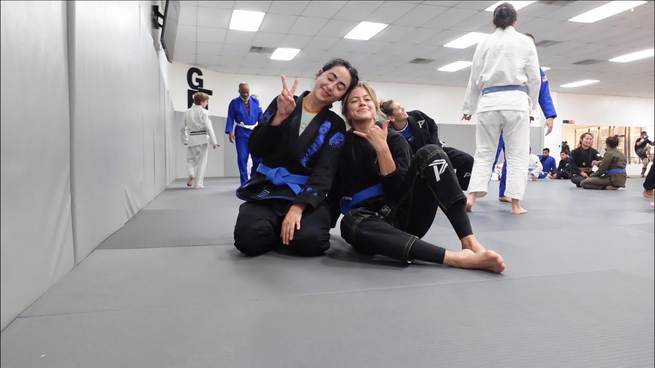 Jiu Jitsu Training | Episode 55 - YouTube