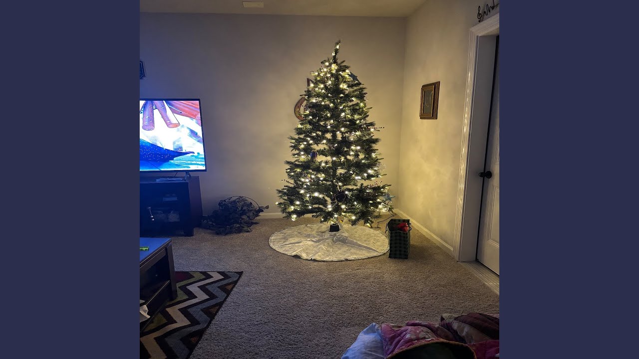 Christmas Time auf YouTube ansehen Christmas Time auf YouTube ansehen